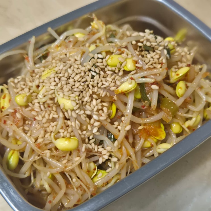  간단한 빨간 콩나물무침 레시피 아삭하게 만들기
