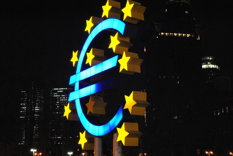 <b>ECB 금리 동결</b> 발표 – 유로존 경제의 향방