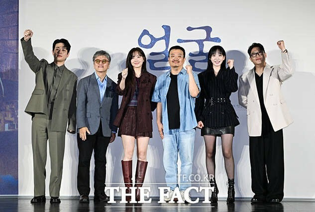 영화 얼굴, 3일 만에 손익분기점 제작비 2억 얼굴, 91만 관객 돌파 박정민 얼굴 1인 2역 연기 감....