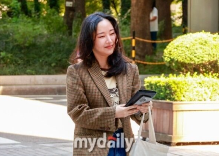 <b>민희진</b> 260억 <b>풋옵션 소송</b> 증인 출석, 법정에서 마주한 마지막... 
