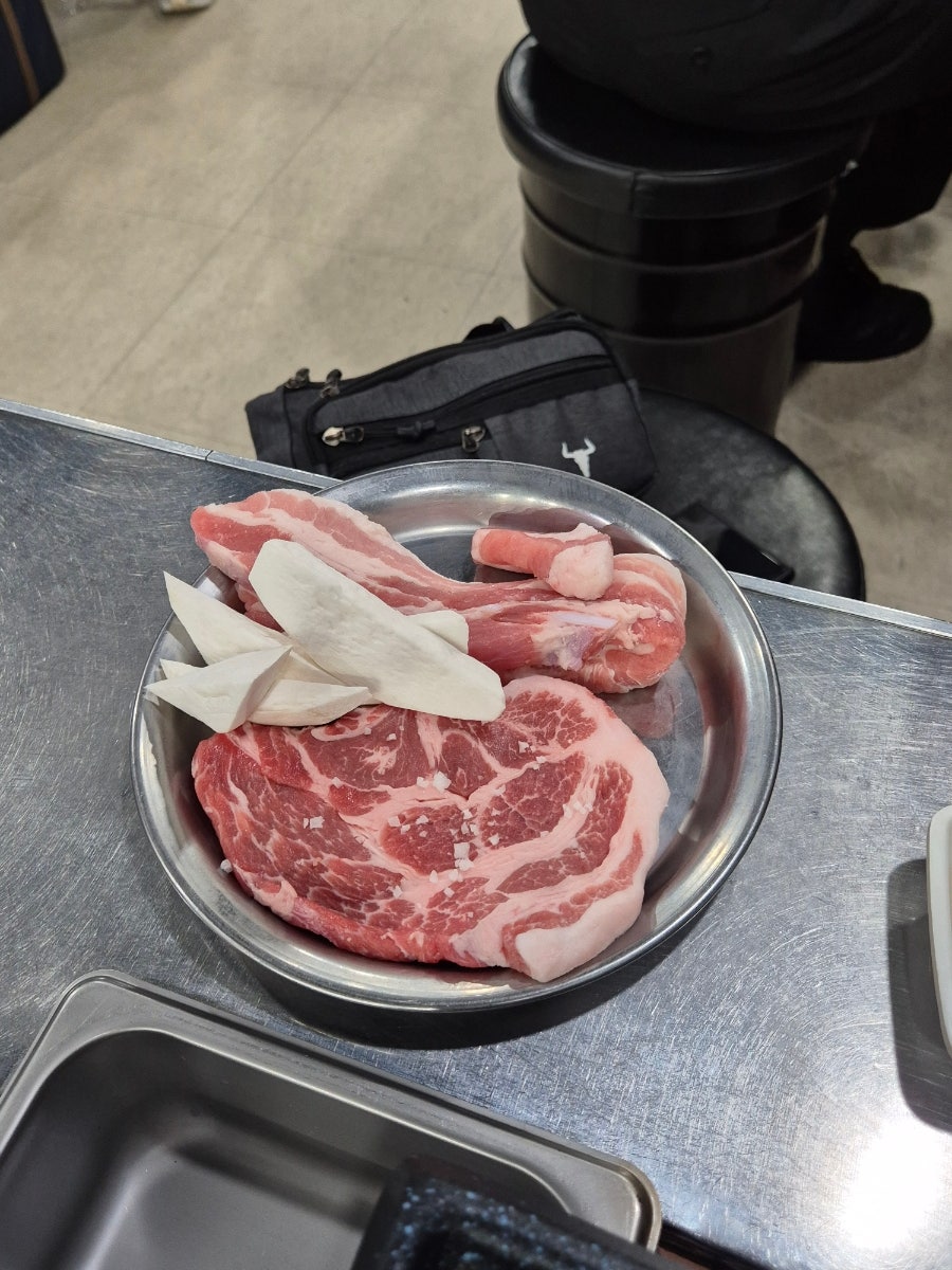 삼겹의신 하남 황산4호점 사진 6