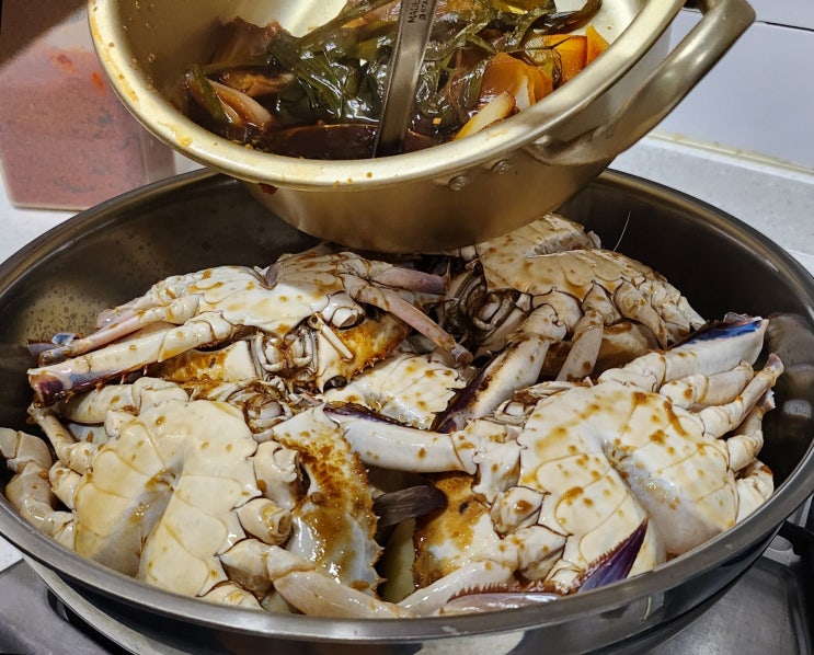  어르신 어깨너머로 배운 가을 햇꽃게탕, 꽃게조림