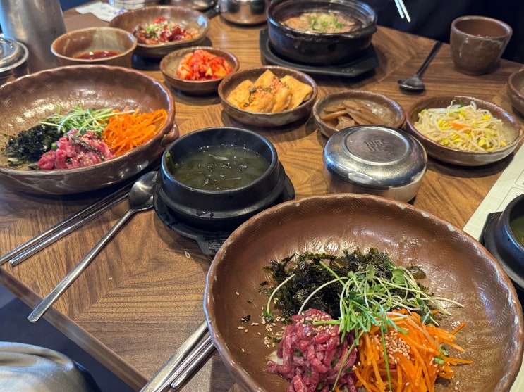 부산 동래 롯데백화점 맛집 온천동 몽뜰 육회비빔밥 내돈내산 후기