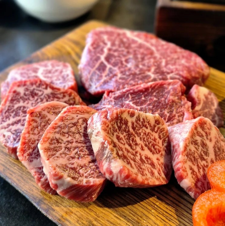  강남역 삼겹살 고기집 육달집 투뿔안심이 3만원대 가성비 어쩔