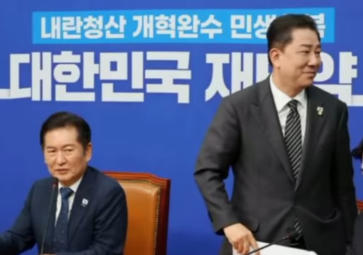 <b>송언석</b> 막말에 의원직 <b>사퇴</b>간... 김병기의 민낯, 집권여당 <b>원내</b>... 
