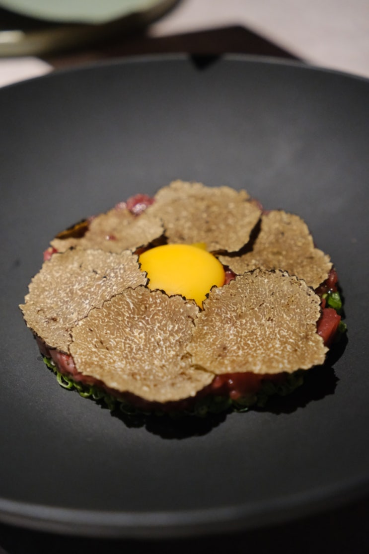 강남 압구정로데오 맛집에서 즐긴 한우 코스요리는 찐이라서 청담 룸식당 비폴릭을 추천해요