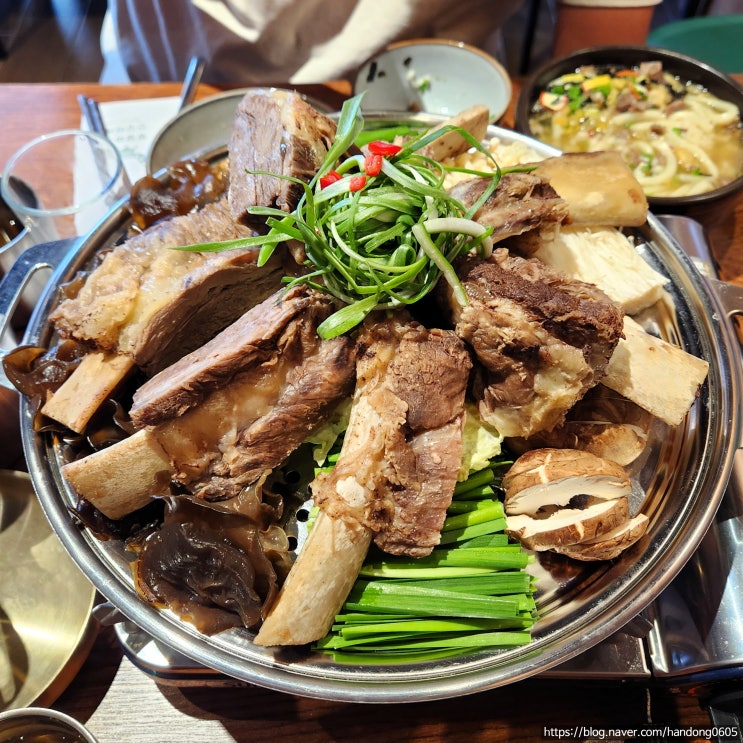  [용산구/숙대입구역] 팔팔너구리해장 - 2차로도 좋고, 해장으로도 좋은 신상 해장·국밥 전문점