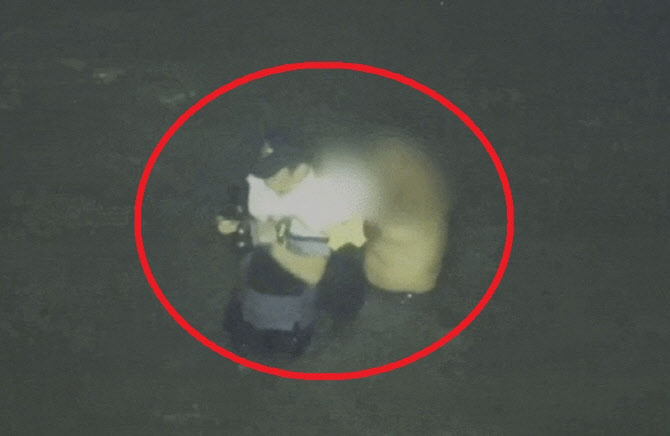 인천 <b>순직 해경</b>, ‘물 차 올라 추가 인원 필요’...무전에도... 