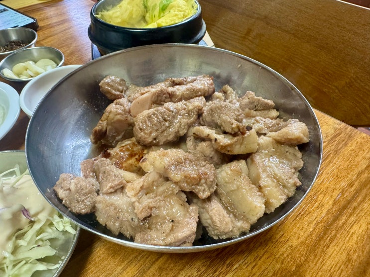  부산 깡통시장 맛집 부연숯불갈비 | 숯불 향 가득 돼지갈비