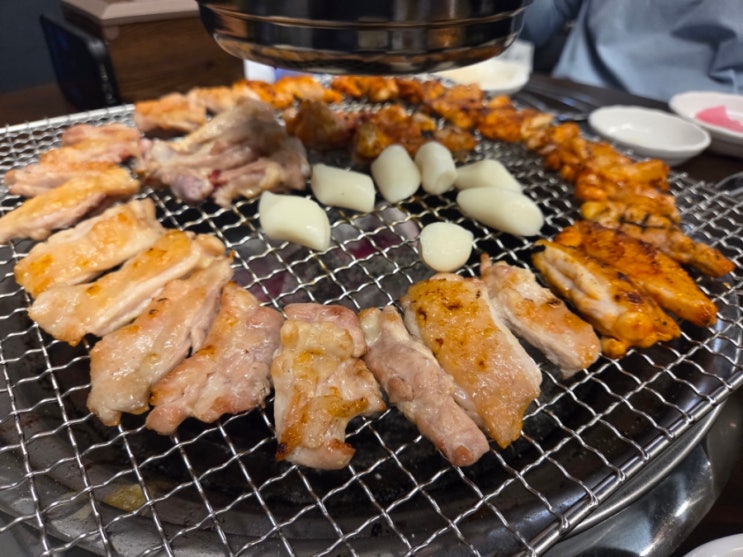  김포 운양역 맛집, 숯불에닭! 양념반 소금반 숯불닭갈비와 닭곰탕, 비빔국수
