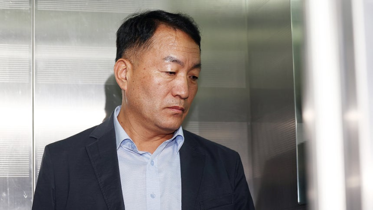 [속보] <b>김계환</b> 전 해병대<b>사령관</b>, 'VIP 격노' 인정 후 또다시... 