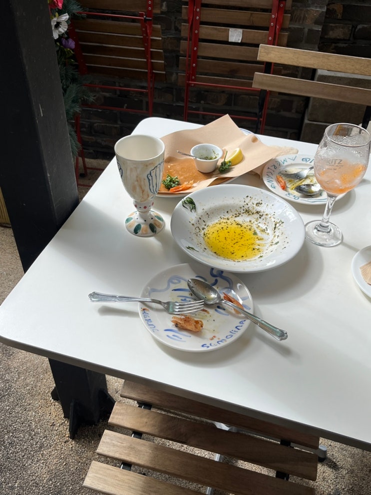  해방촌 맛집 세몰리나클럽 이탈리아 포지타노를 연상케 하는