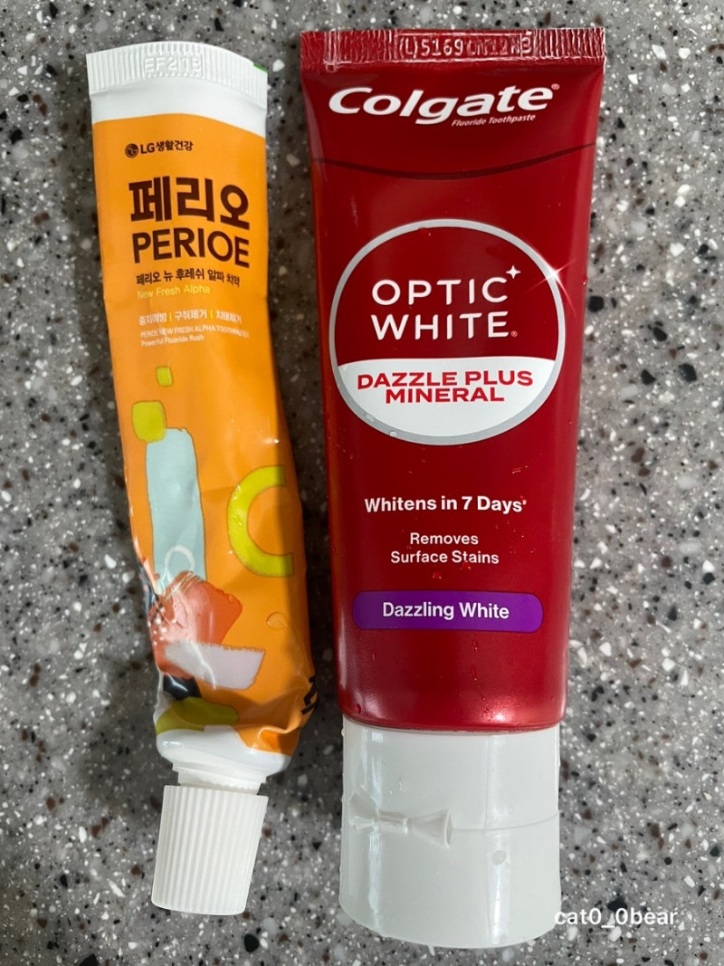 [치약 ]비교 페리오 뉴 후레쉬 알파 vs Colgate Optic White