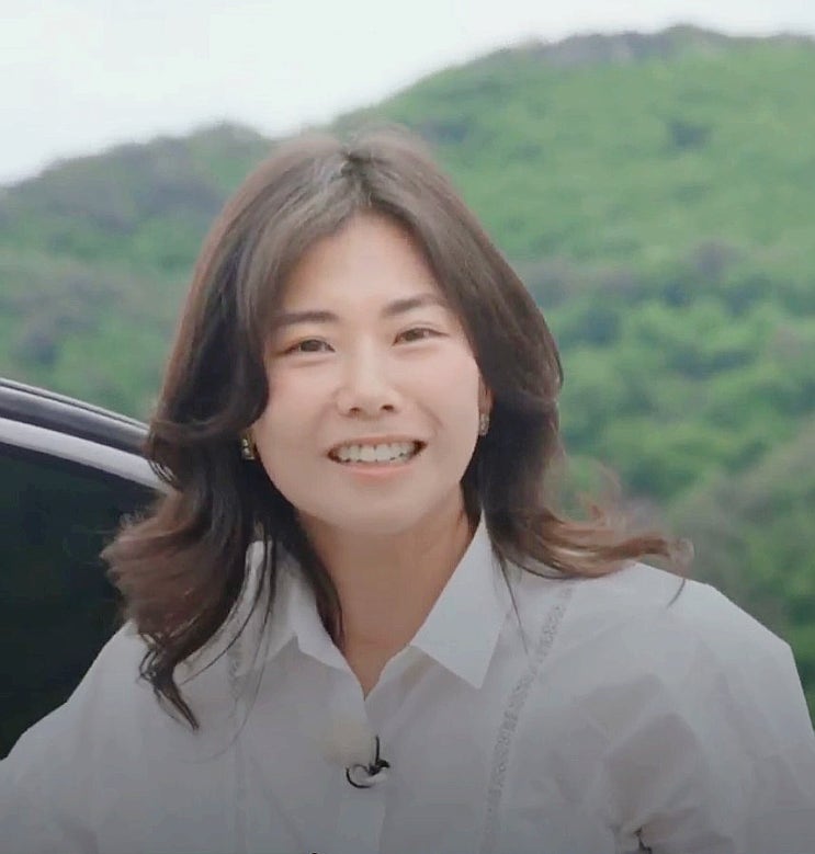 나는솔로 28기 영숙, 레전드 직업 발각! 우아함 클래스는 달랐다 (최커 상철까지?)