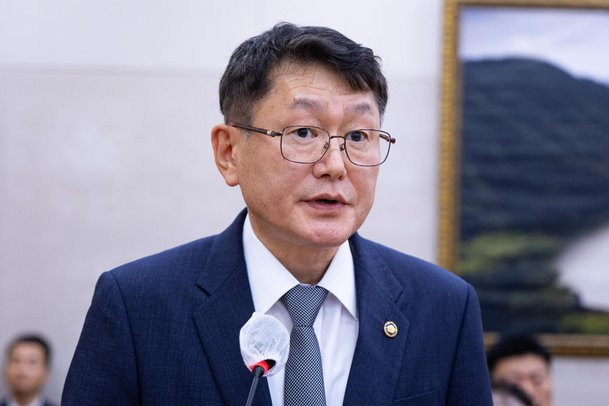 [속보] <b>이재석 경사 순직</b> 사건... 미흡·<b>은폐 의혹</b>' 논란 확산!