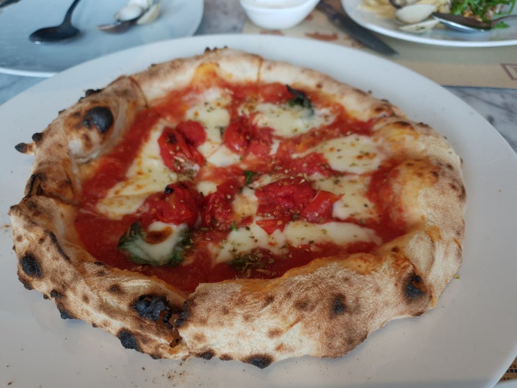  방콕 피자 맛집, 페피나 PEPPINA 센트럴 엠버시