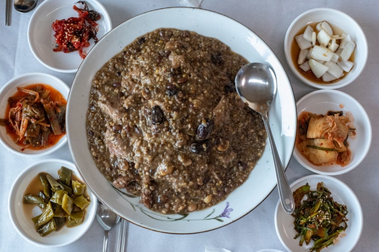  이천 장호원맛집 하얀집, 건강을 담은 특별한 오리 녹두찜