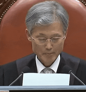 [여의도25시] 추미애, '사법 쿠데타 수괴' <b>조희대</b> <b>사퇴</b> 요구에..... 