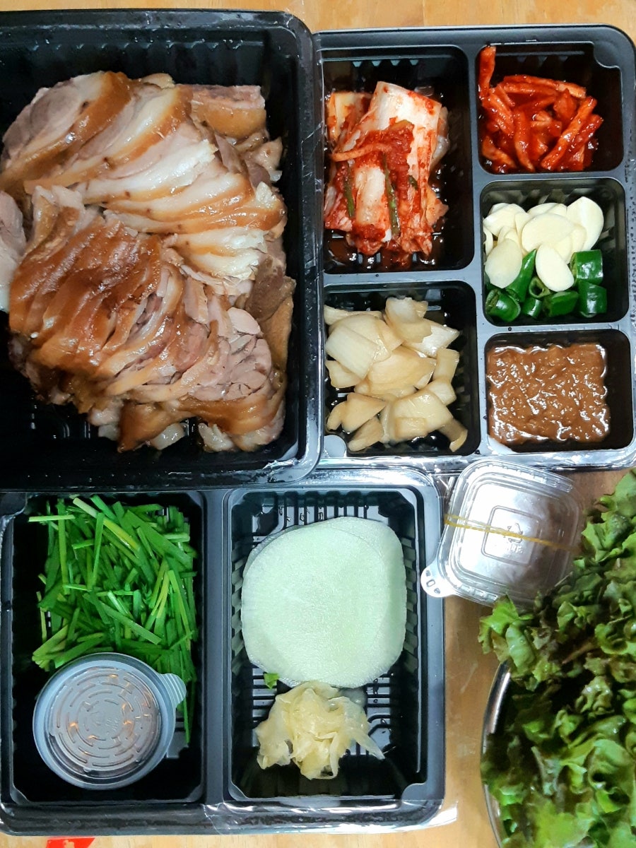 송가네왕족발 용상정하점 사진 5