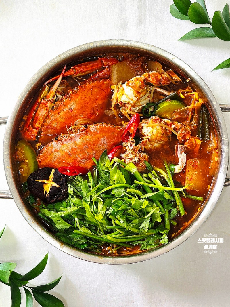 꽃게탕 끓이는 법 냉동 꽃게 손질 된장 콩나물 꽃게탕 레시피