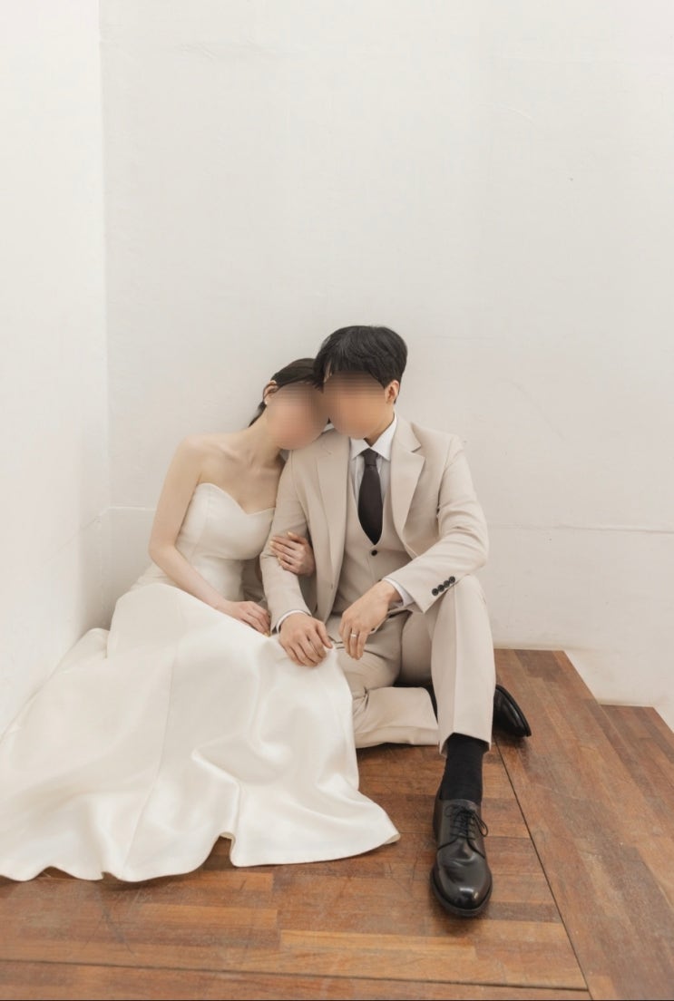  메종클로이 웨딩촬영 당일 드레스 후기-  미카도실크 슬림 드레스 (추가금X)