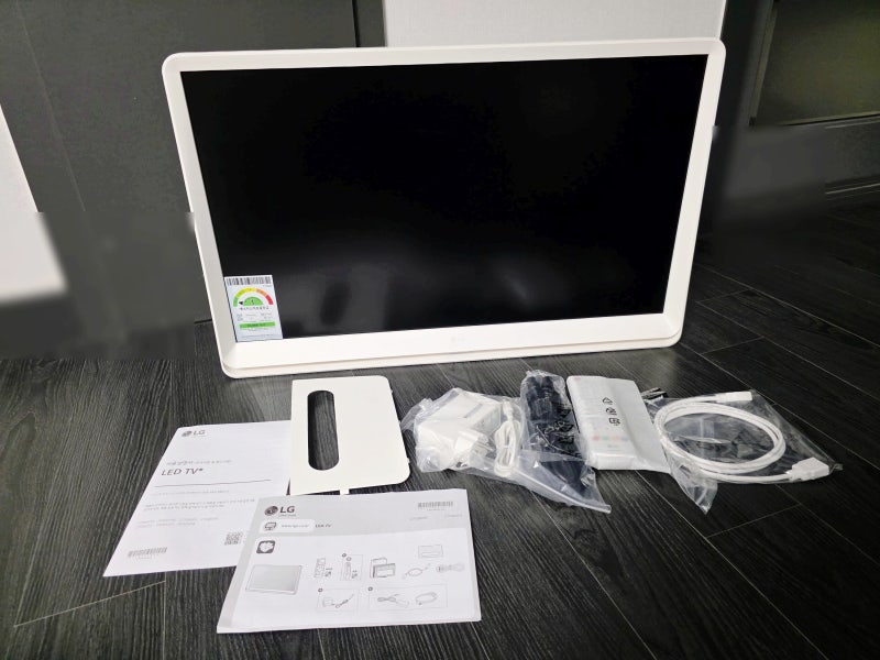 LG 엘지 룸앤티비 2세대 27LQ600SW 27인치 스마트티비 내돈내산 간단 후기
