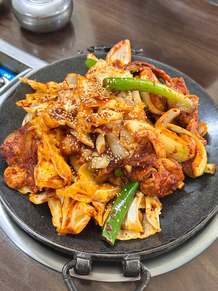  제주시청 밥집 제육볶음 맛집 돼지구이연구소 제주시청