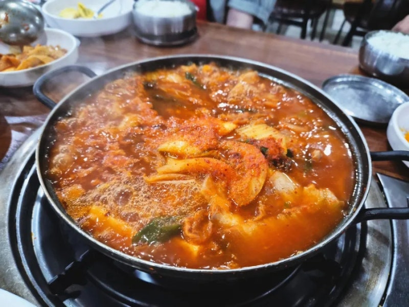 이은영김치찌개인계본점 인계동맛집