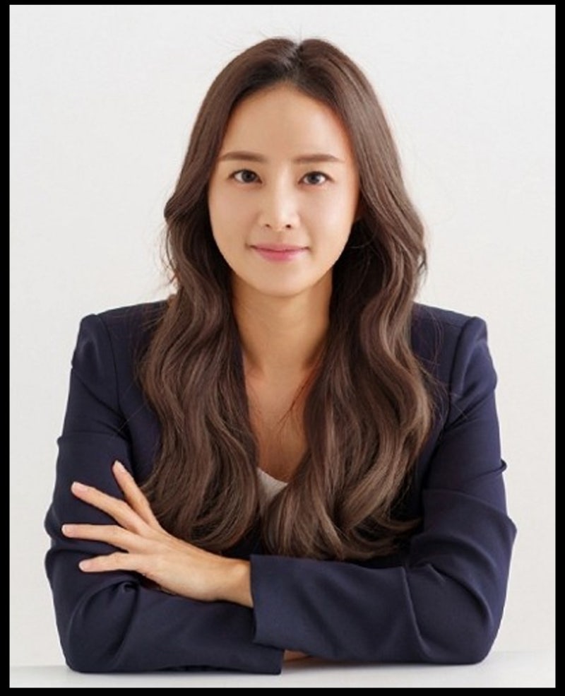 국민의힘 신임 대변인 김효은씨는 누구?…‘EBS 김태희’라 불린 영어 스타강사 레이나