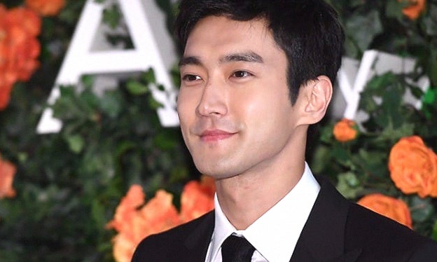 슈퍼주니어 최시원 SNS <b>찰리 커크 추모</b>로 탈퇴 청원 움직임