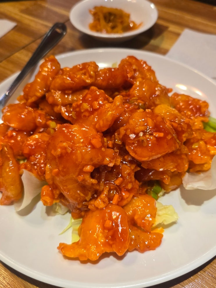  신사역 점심 맛집 룸 중국집 공리 솔직 후기 (깐쇼새우 vs 깐풍새우)