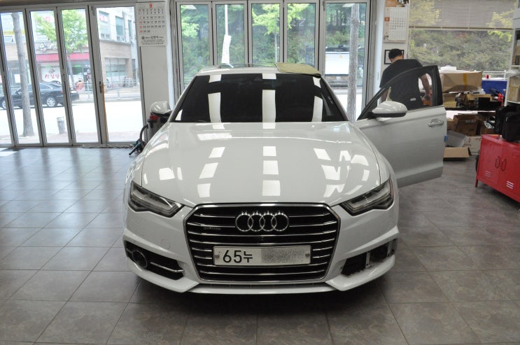 아우디 A6 ACC와Audi braking guard 사용불가 메인보드 4H0907217F 고장수리 - 수원테크 (수입차 오디오 모니터 앰프수리 전문)