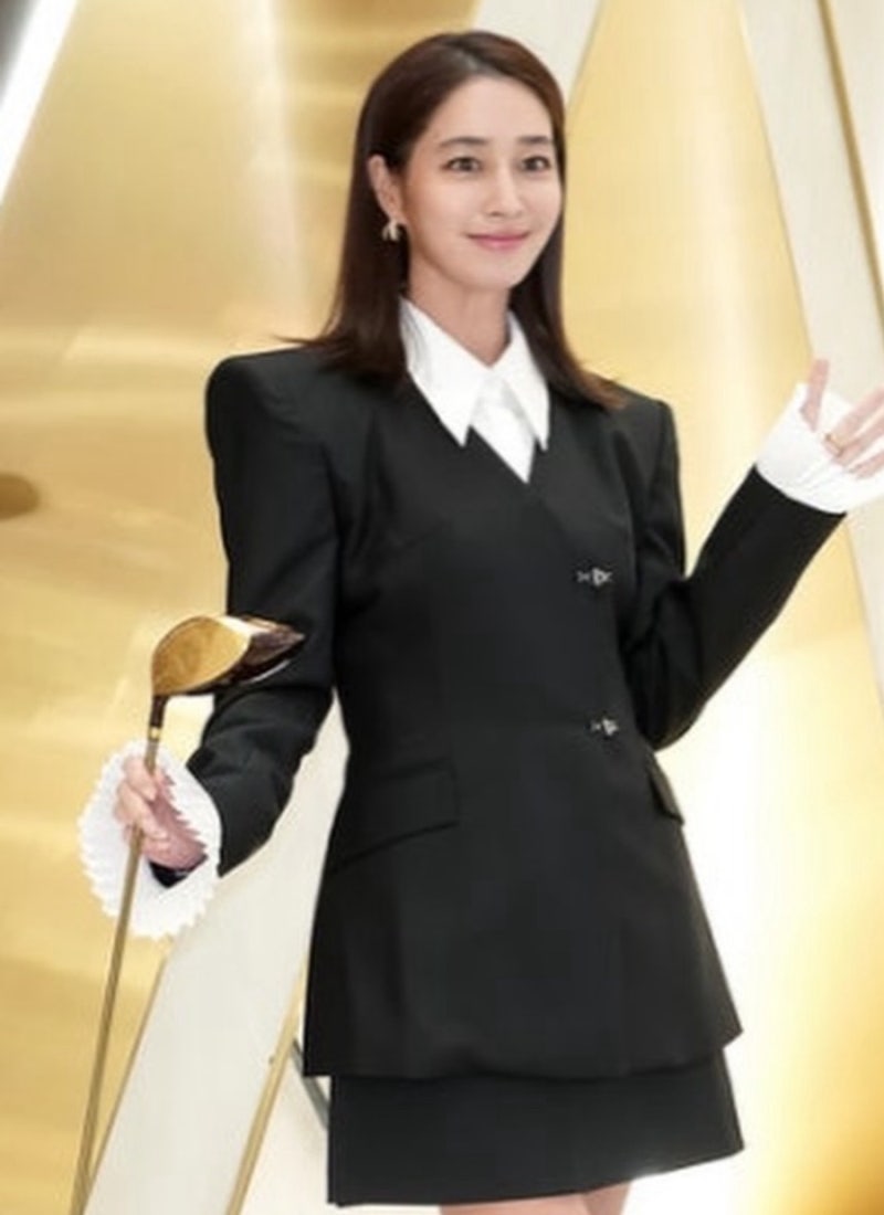 원조 강남 얼짱 이민정 파워숄더 패션