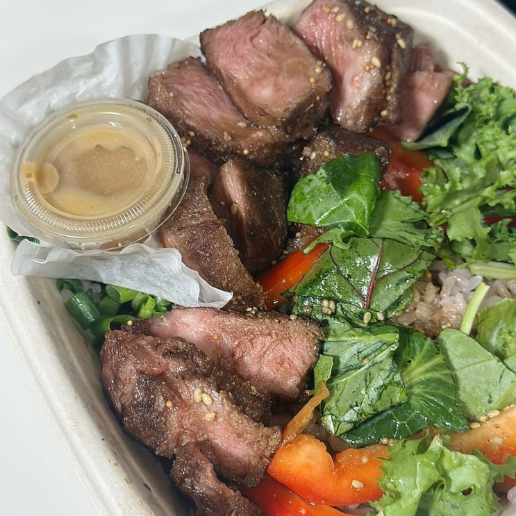  친구가 맛있다고 해서 시켜먹어 본 프레퍼스 다이어트푸드 잠실새내점 비프와사비덮밥 배달주문 리뷰.