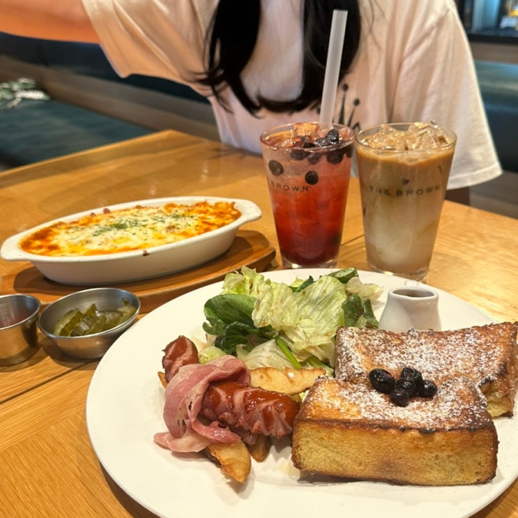  광교 엘포트 맛집 더브라운광교교보엘포트점 ( 브런치와 프렌치토스트가 맛있는 곳 )