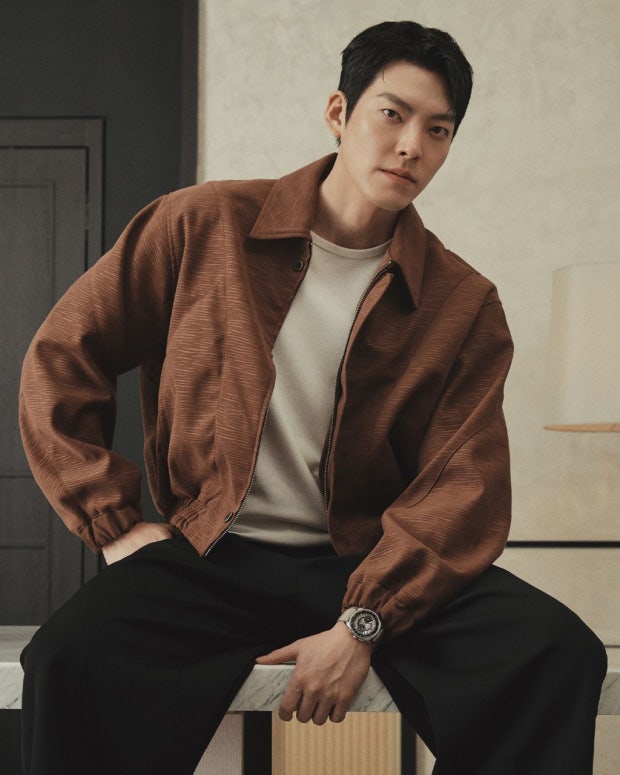 <b>김우빈</b> 나이 키 학력 드라마 <b>영화</b> 병역 연애 신민아 근황 총정리