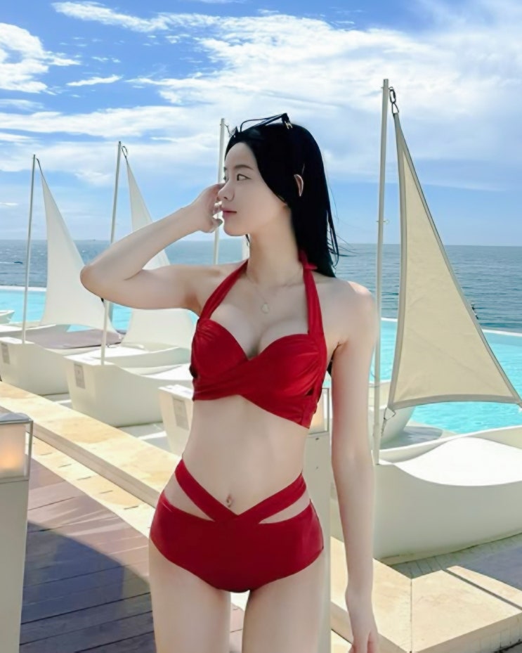  "야구장 미소요정의 반전매력" 강명비 치어리더 호캉스 수영복