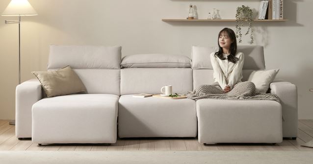  보니애가구 시에나 데이비스 4인용 모션 슬라이드 리클라이너 소파 (아이보리) – 기능성 패브릭 & 편안한 무빙 리클라이너
