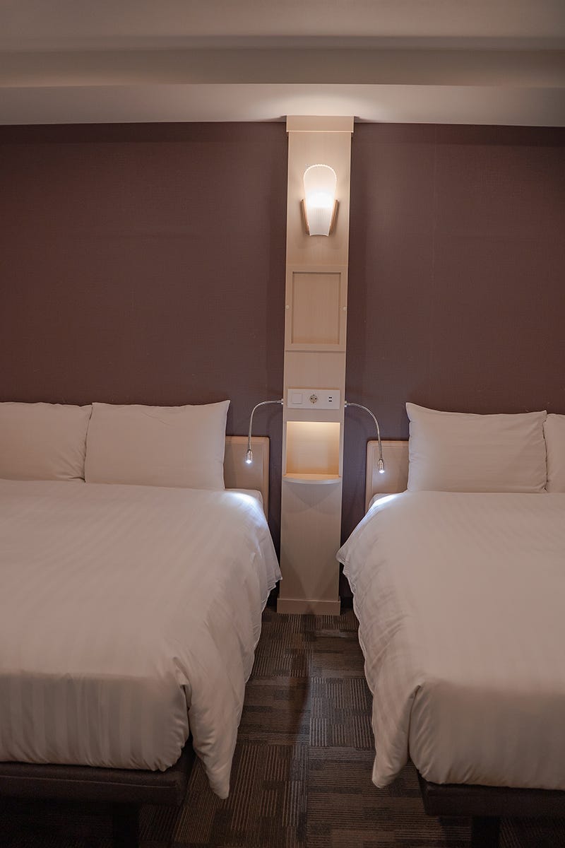 토요코인 창원 김해 4인가족 여행 1박숙소 객실 조식 대만족 : 네이버 블로그