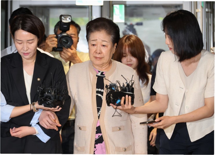 <b>한학자 통일교</b> 총재, <b>특검</b> 출석: 건강 문제로 늦어진 <b>조사</b>, 핵심... 