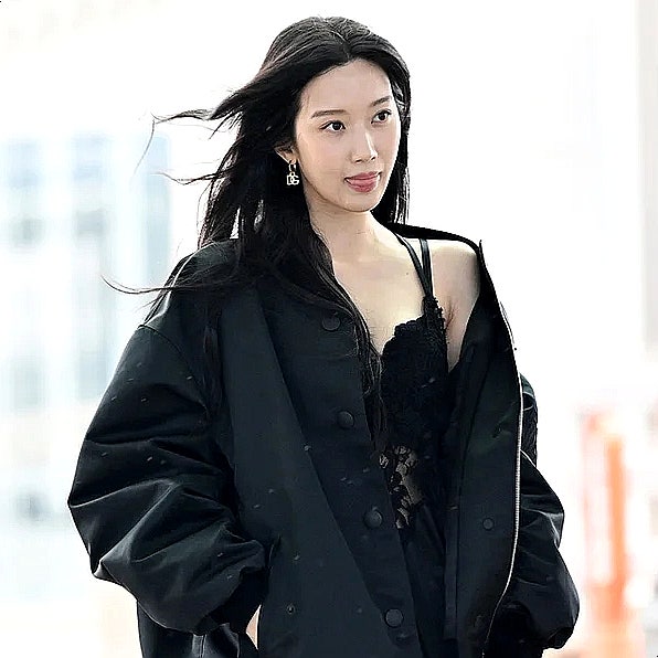 문가영 돌체앤가바나 드레스 변천사 , 점점 과해지는 란제리 노출 패션?