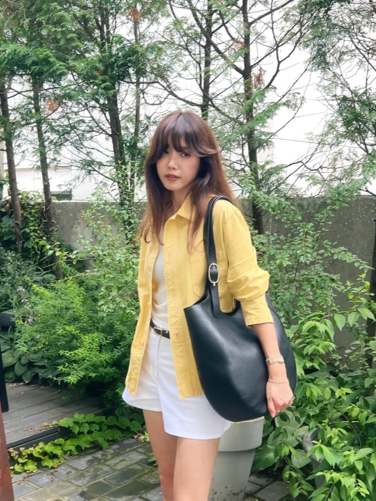  40대 여자 패션 '워너비 아이콘' 채정안의 가을 데일리백은? 명품 브랜드 롱샴의 빅백인 르 플로네 가방