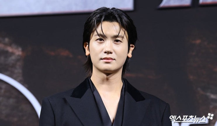<b>박형식</b>, 드라마 트웰브 <b>출연료</b> 4억 원? 사실일까…논란의 전말