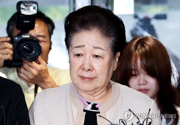 <b>통일교</b> 청탁 의혹 '권성동 구속' 후폭풍: <b>한학자</b> 총재 <b>특검</b> 출석... 