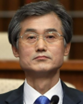 <b>조희대</b> 대법원장, 논란의... 최근 불거진 <b>대선개입 의혹</b>, 언론... 