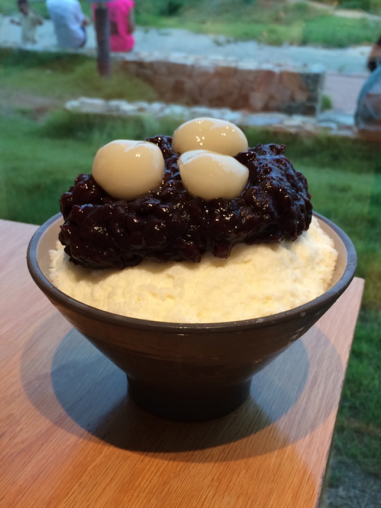  뚜쥬르 뚜쥬루 빵돌가마마을 빵마을카페 메뉴 우유 팥빙수