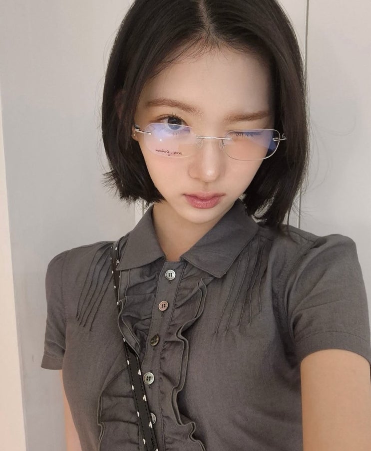  동탄 미용실와 도도한 고양이 같은 하츠투하츠 지우 단발 알아보기