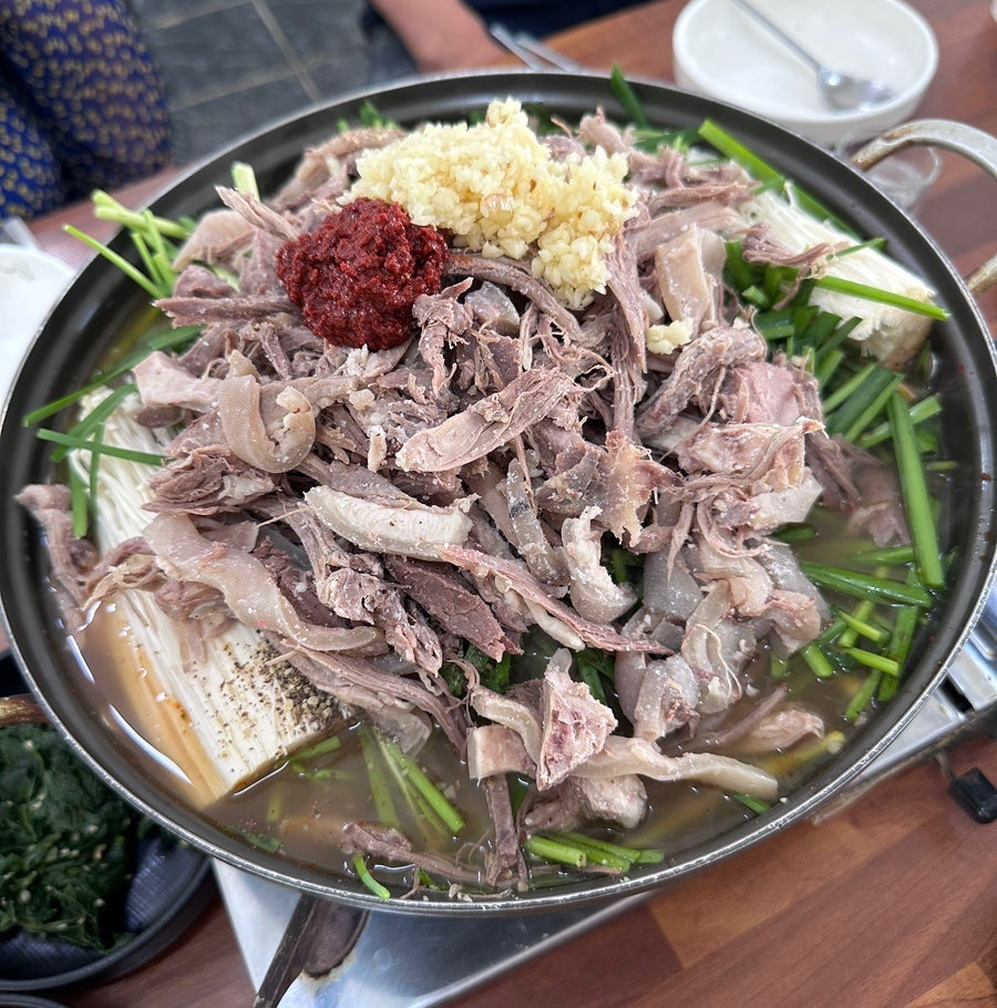 산아래염소고을 사진 8