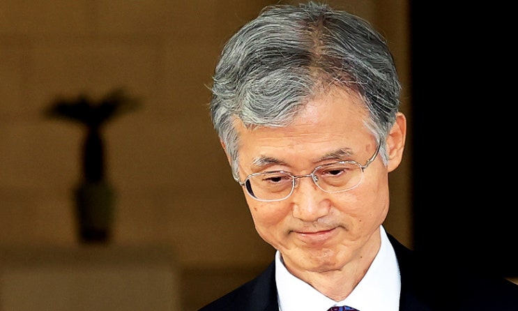 [석간-뉴스] “<b>이재명</b>, 대법서 알아서 처리” 조희대·한덕수... 
