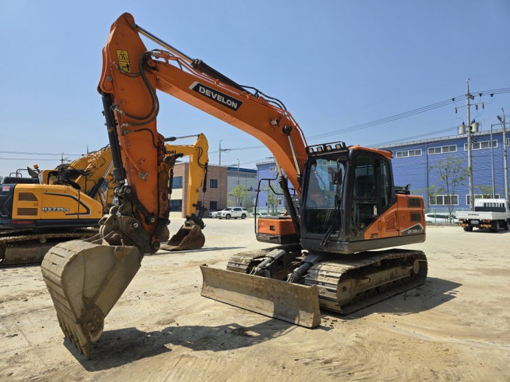  두산 DX150LC-7 2022년식 삽날 집게 가동6천 06궤도식 중고굴삭기